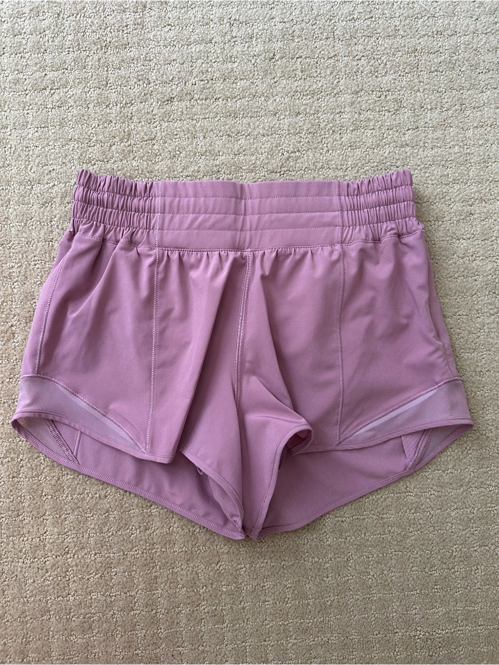 Lululemon Hotty hot high rise 2.5